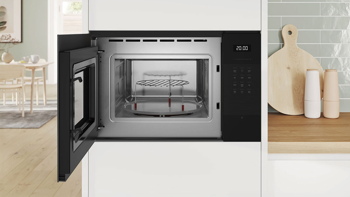 Встраиваемая микроволновая печь Bosch BEL554MB2 - фото 3